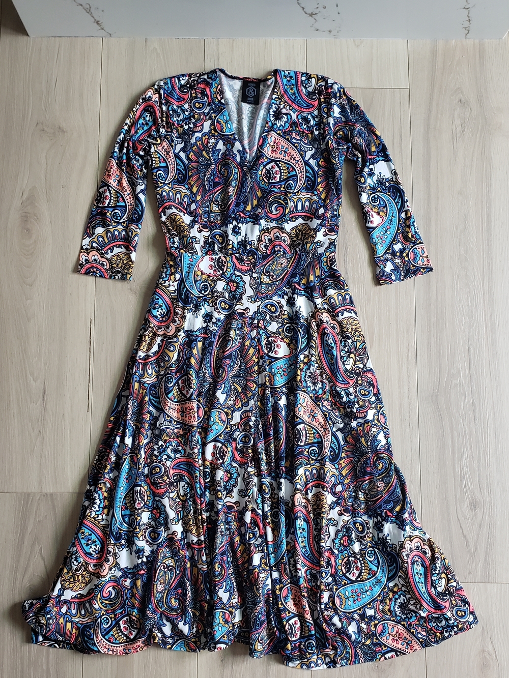 Floral Paisley V-Neck Midi Dress in Multi